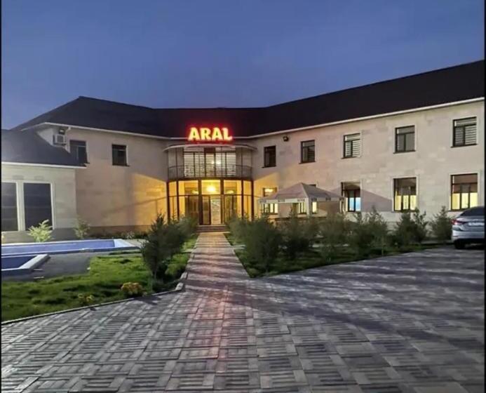 پانسیون гостиничный комплекс «арал»