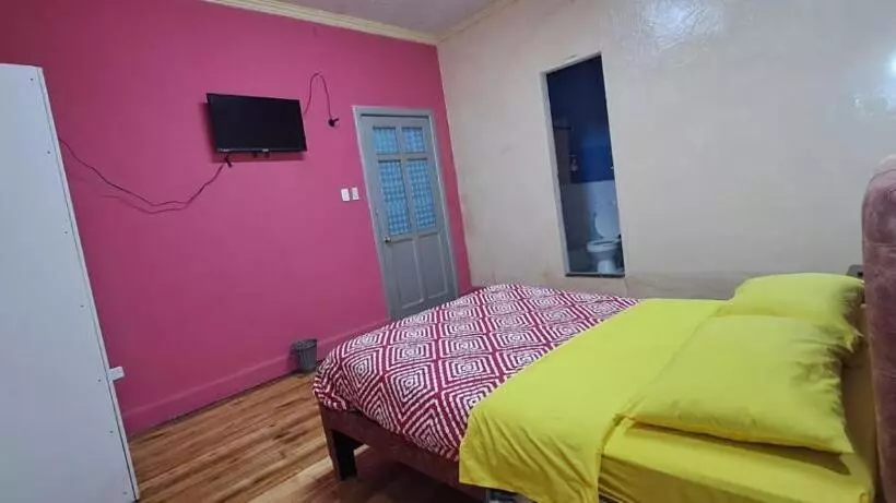 ペンション Magic Hostal