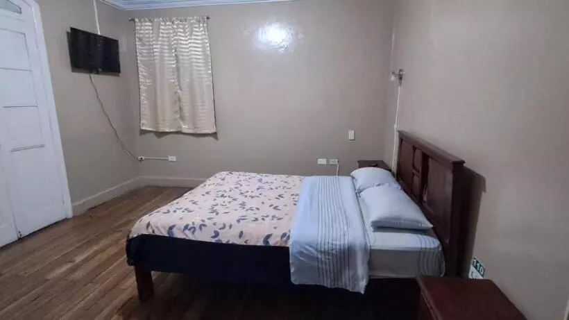 ペンション Magic Hostal