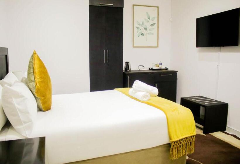 پانسیون Pitikwe Hill Guesthouse