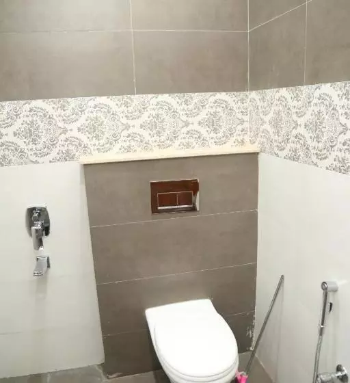 پانسیون Grand Royal