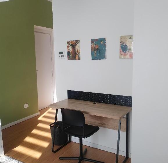 פנסיון Stanza Indipendente A Gallarate