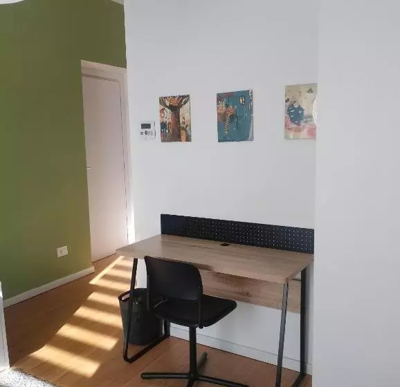 ペンション Stanza Indipendente A Gallarate