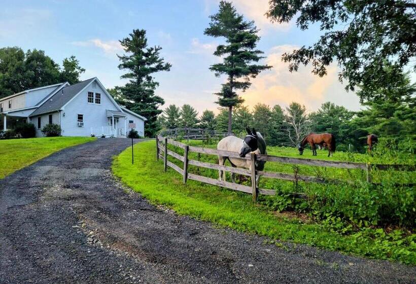 פנסיון The Suite At Liberty Woods
