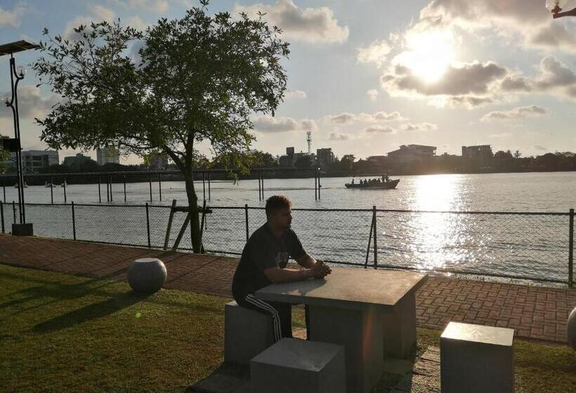 펜션 Udara S Colombo Rooms