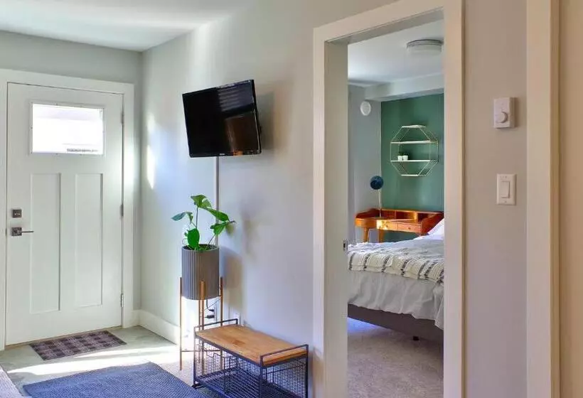 Majatalo Zen Retreat On The Laneway