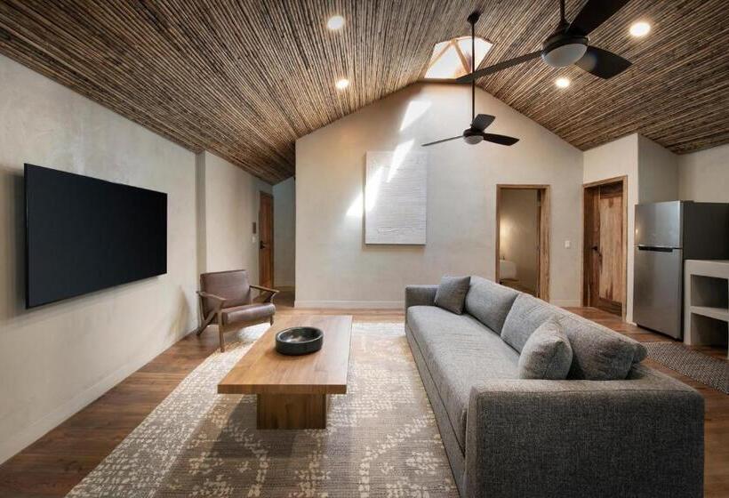 استراحتگاه Arca