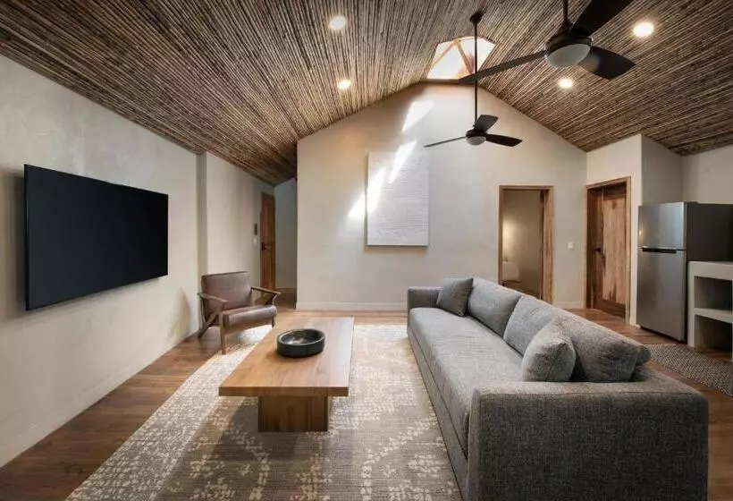 استراحتگاه Arca