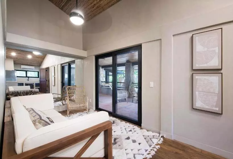 استراحتگاه Arca