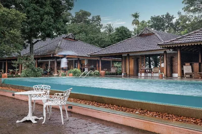Lomakeskus Blusalzz Villa   Muhamma, Alleppey   Kerala