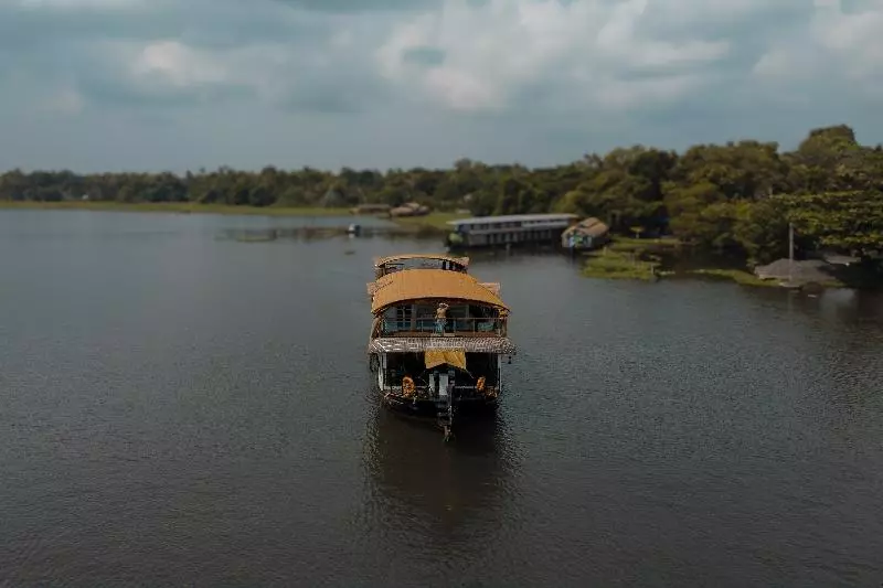 Lomakeskus Blusalzz Villa   Muhamma, Alleppey   Kerala