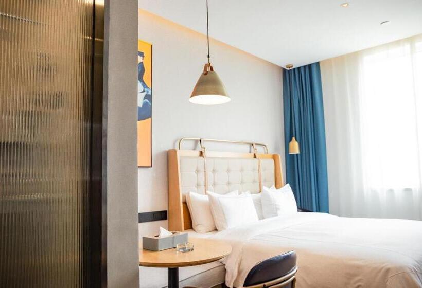 银座佳驿精致酒店济南英雄山立交桥鲁能领秀城店