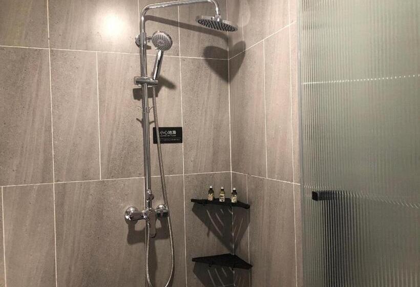 银座佳驿精致酒店济南英雄山立交桥鲁能领秀城店