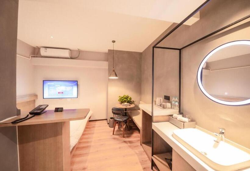 银座佳驿精致酒店济南英雄山立交桥鲁能领秀城店