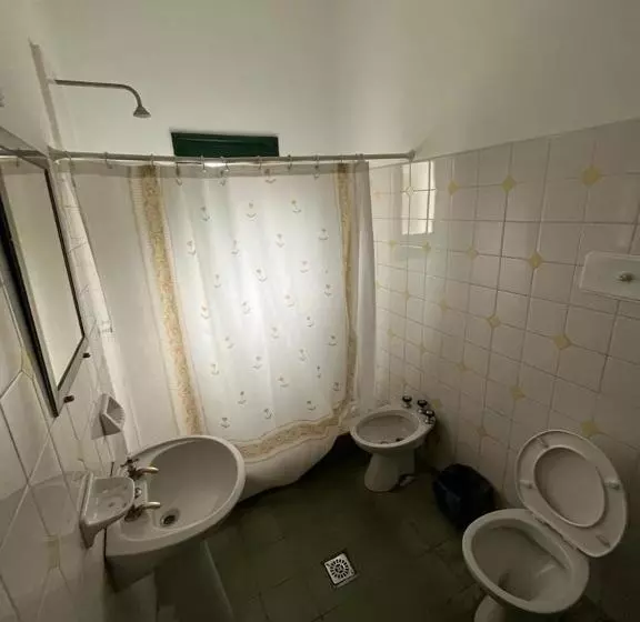 Retkeilymaja Posada Del Bosque