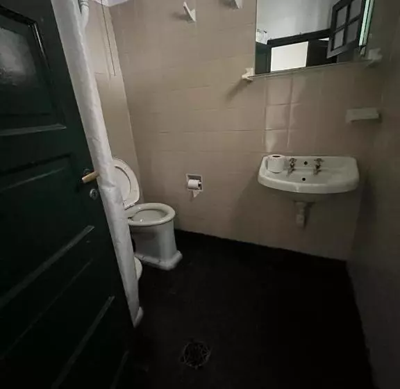 Retkeilymaja Posada Del Bosque