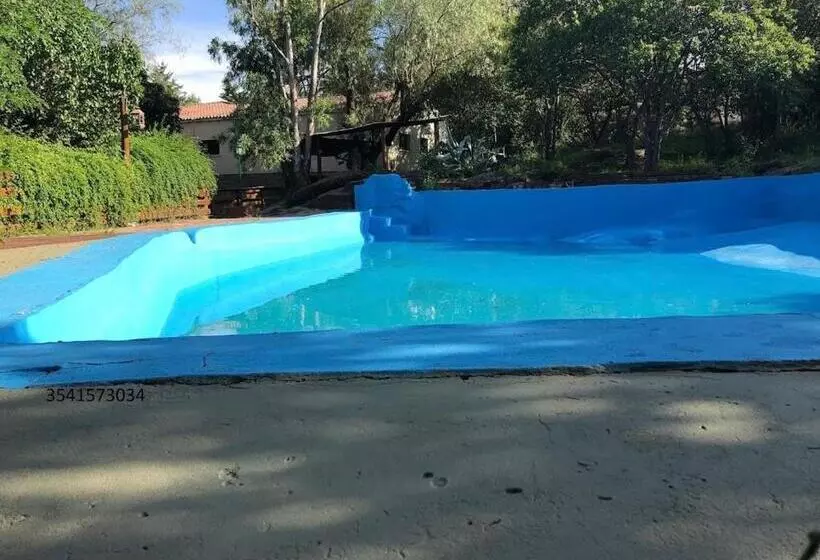 Retkeilymaja Posada Del Bosque