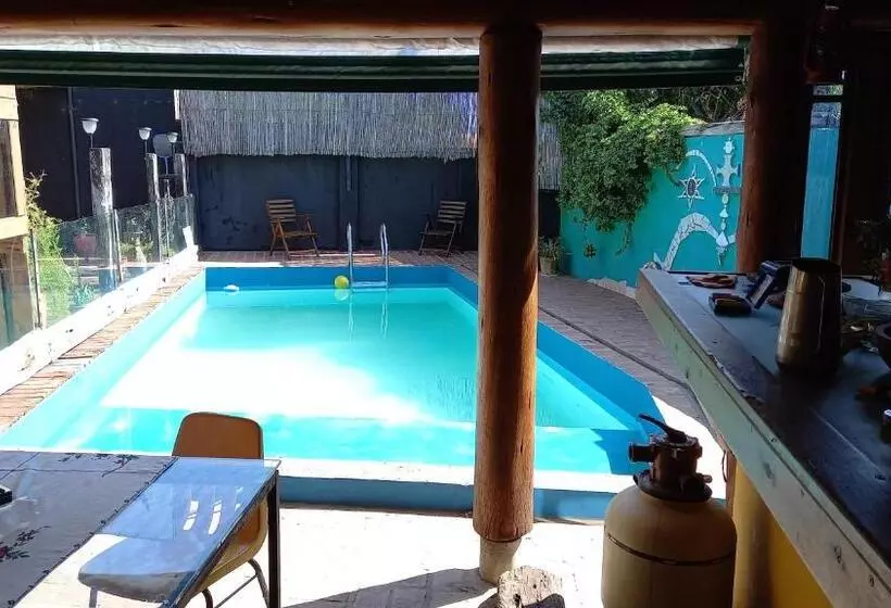 Aloha Hostel