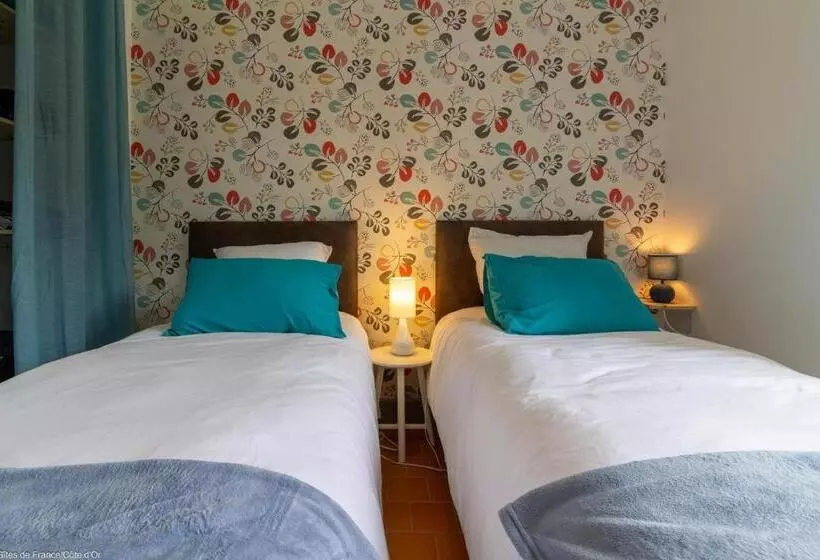 Aamiaismajoitus (B&B) Chez Sophie Et Benoit