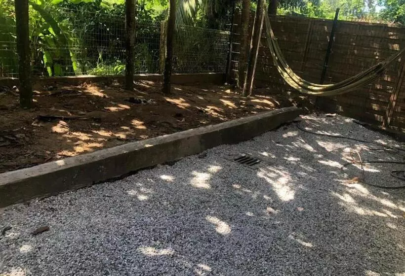 تختخواب و صبحانه Hostel Toucan