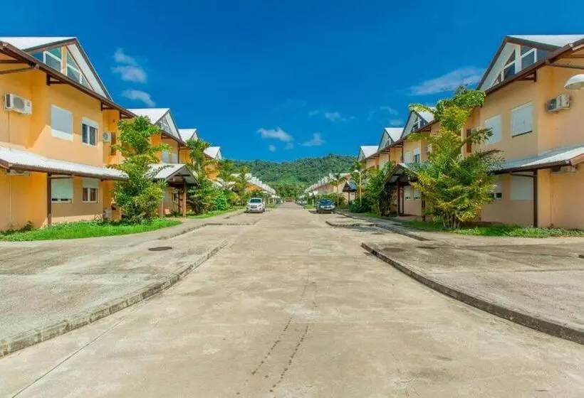 تختخواب و صبحانه Hostel Toucan