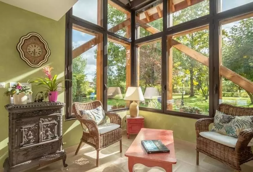 Aamiaismajoitus (B&B) La Croix St Jean