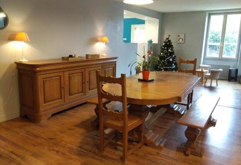 Bed and Breakfast Gite Du Meunier, Moulin De Vineuil, 4ch, 2sdb