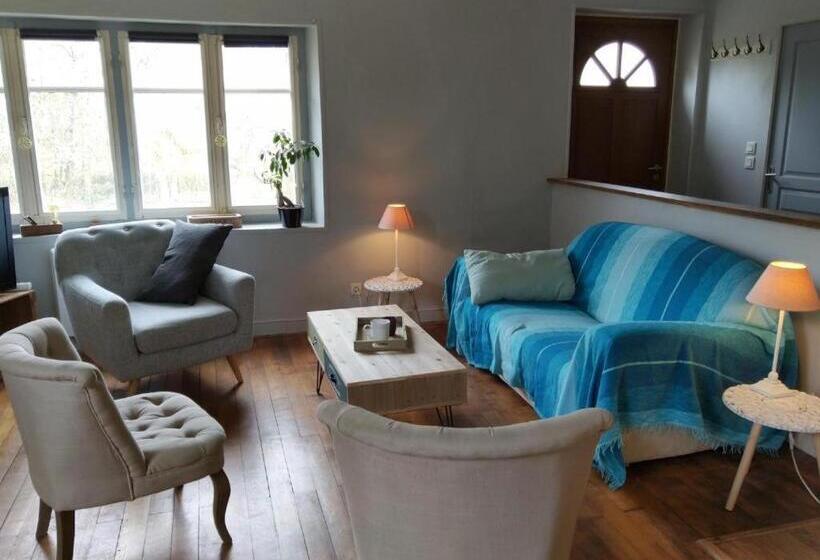 Bed and Breakfast Gite Du Meunier, Moulin De Vineuil, 4ch, 2sdb