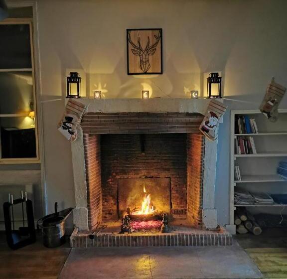 Bed and Breakfast Gite Du Meunier, Moulin De Vineuil, 4ch, 2sdb