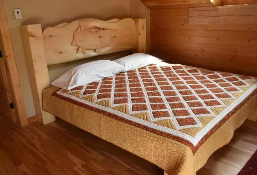 Aamiaismajoitus (B&B) Seven Sisters Mountains House