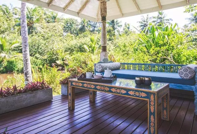 ベッドアンドブレックファースト Villa Sisila   Thalduwa Island Villas