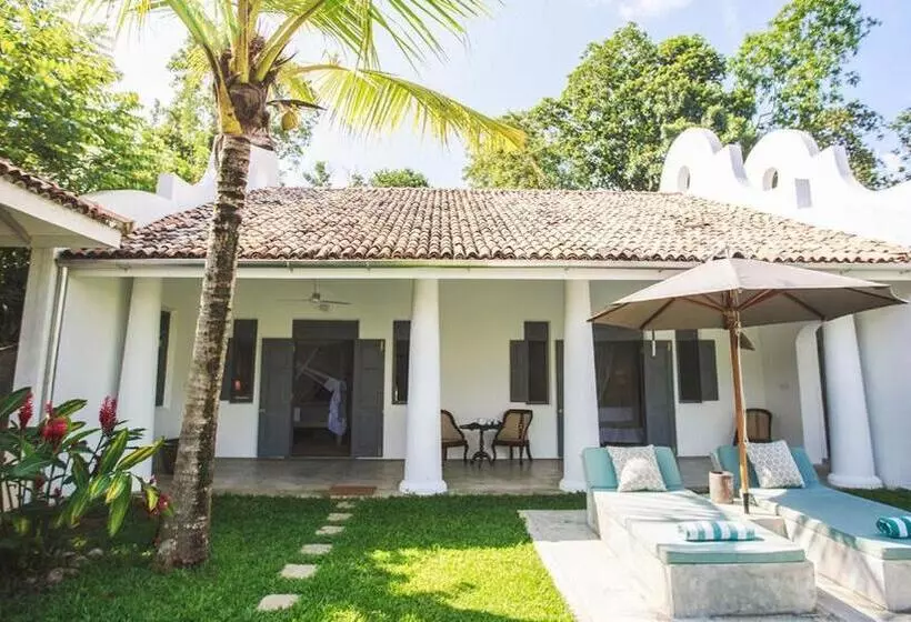 ベッドアンドブレックファースト Villa Sisila   Thalduwa Island Villas