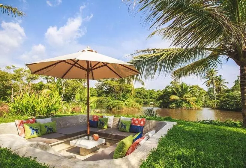 ベッドアンドブレックファースト Villa Sisila   Thalduwa Island Villas