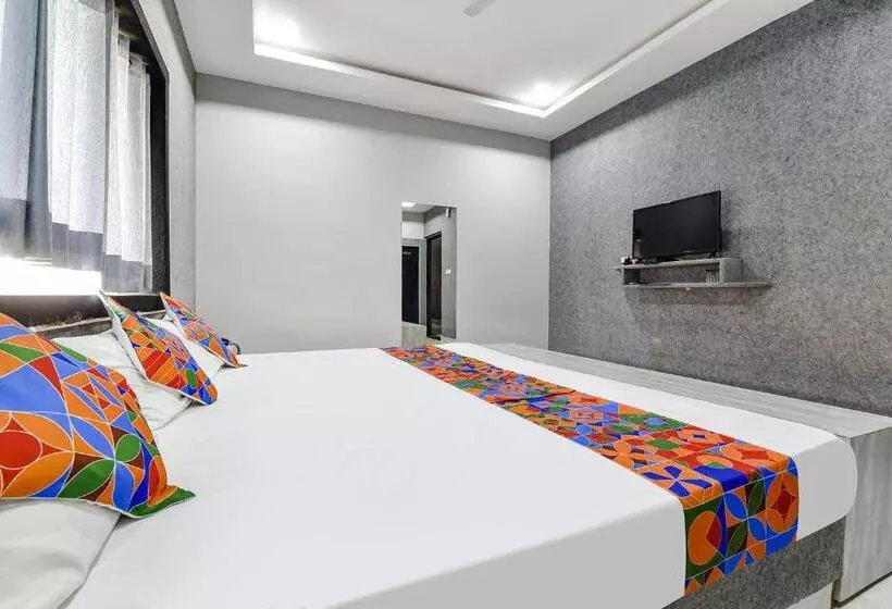 Fabhotel Surya Palace