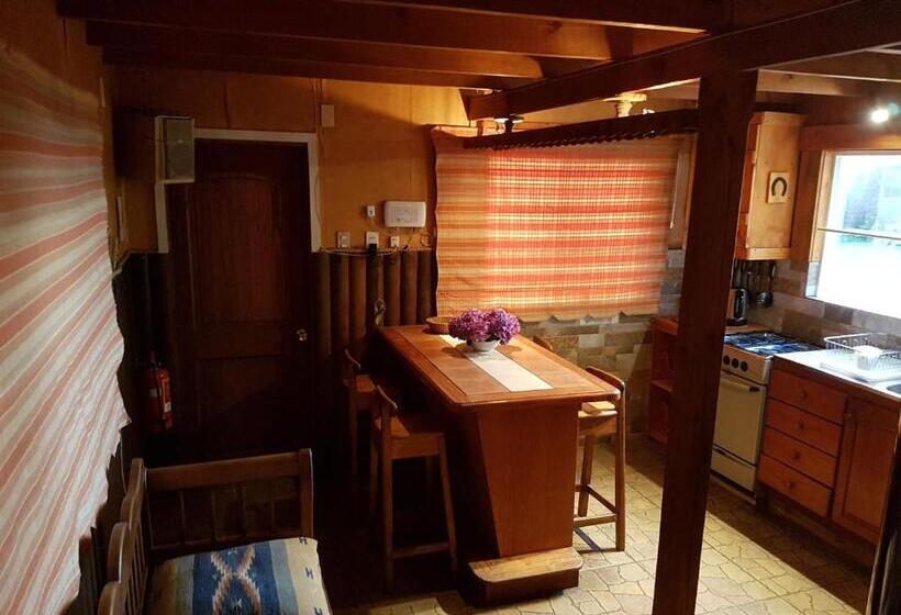 בית מלון כפרי Cabańas De La Ochi