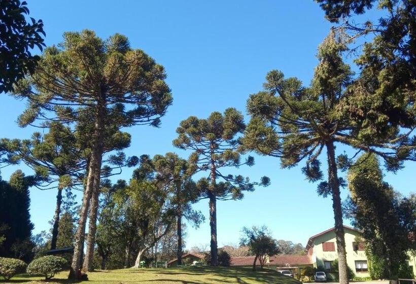 Отель Casa Da Paz Hostel & Suítes