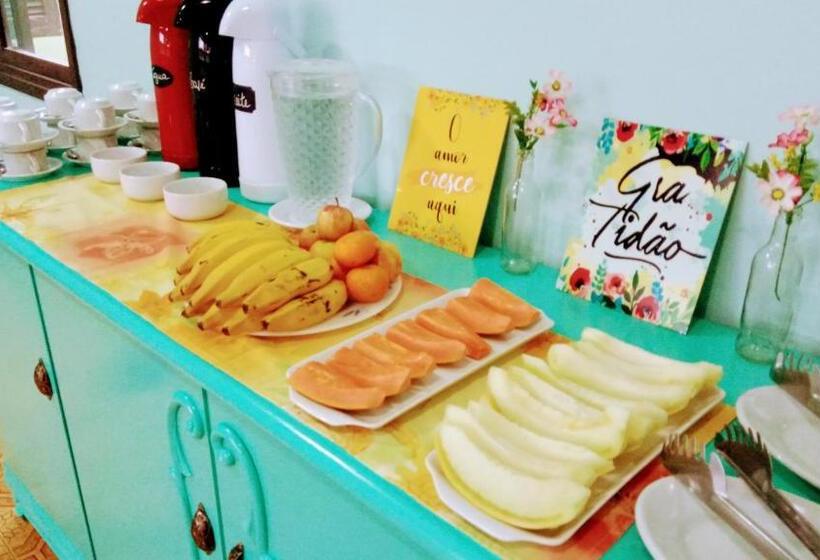 Отель Casa Da Paz Hostel & Suítes