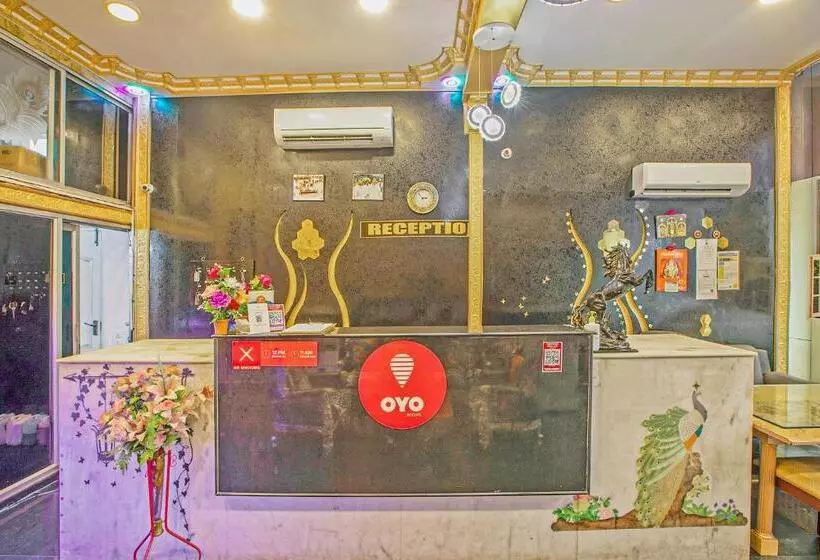 ホテル Collection O Ecr Residency And Service Apartment