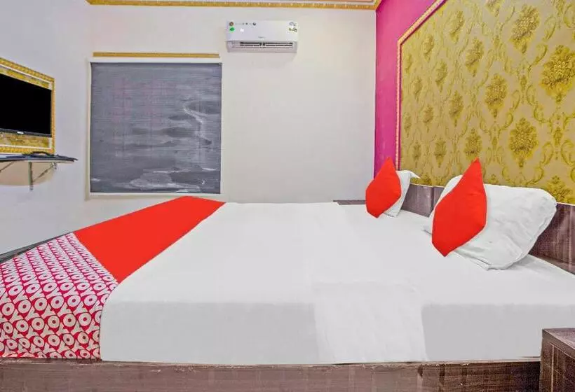 ホテル Collection O Ecr Residency And Service Apartment