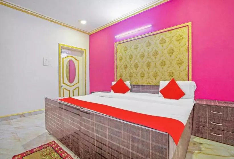 ホテル Collection O Ecr Residency And Service Apartment
