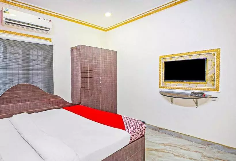 ホテル Collection O Ecr Residency And Service Apartment