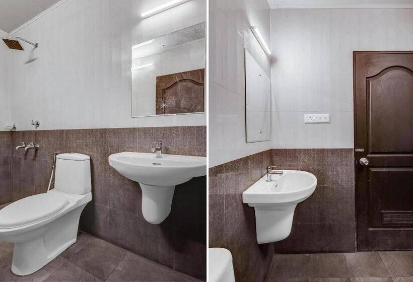 בית מלון כפרי Kalapurackal Residency