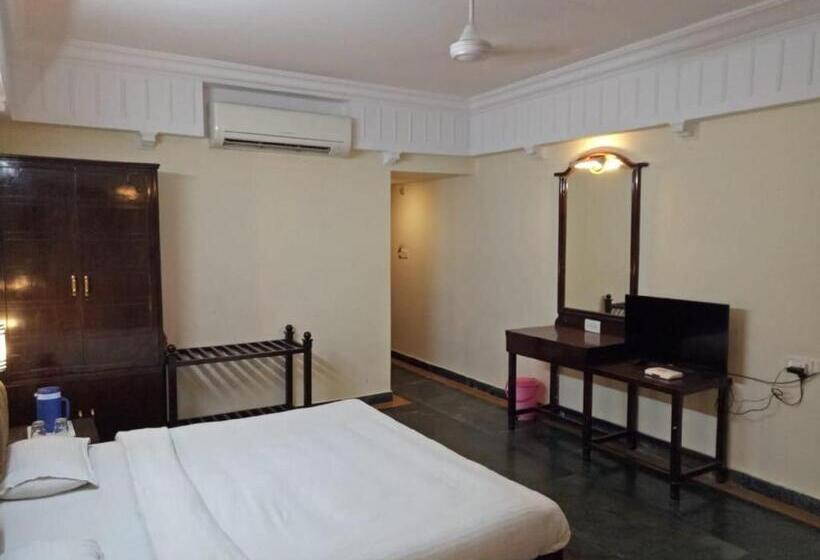 فندق Limdi House