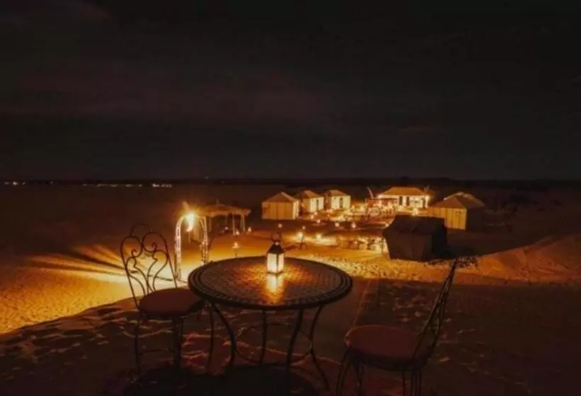 هتل Erg Chebbi Luxury Camp