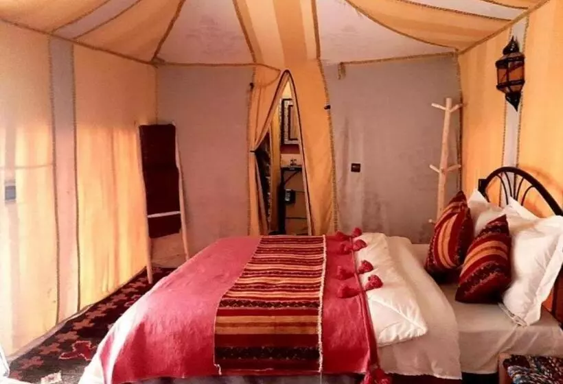 هتل Erg Chebbi Luxury Camp