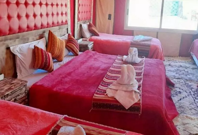 هتل Erg Chebbi Luxury Camp