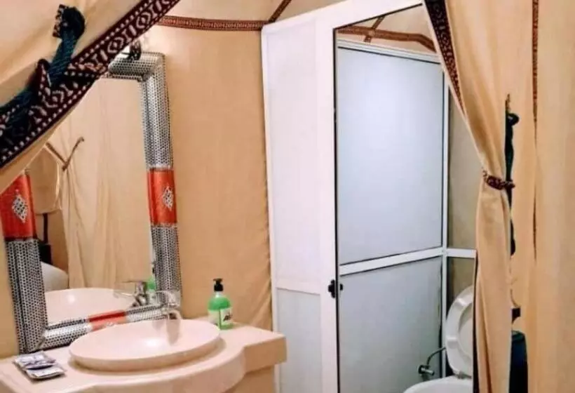هتل Erg Chebbi Luxury Camp
