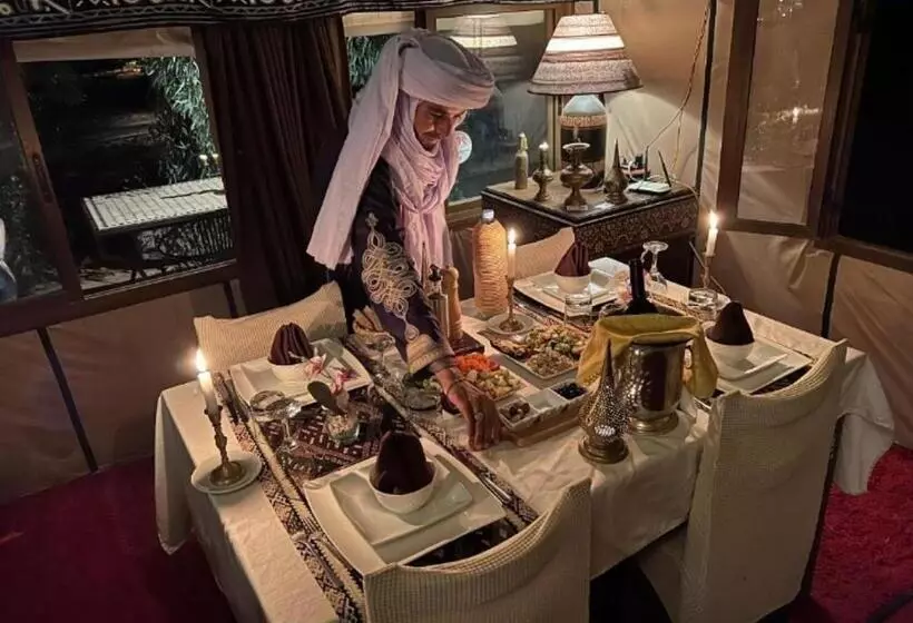 هتل Erg Chebbi Luxury Camp