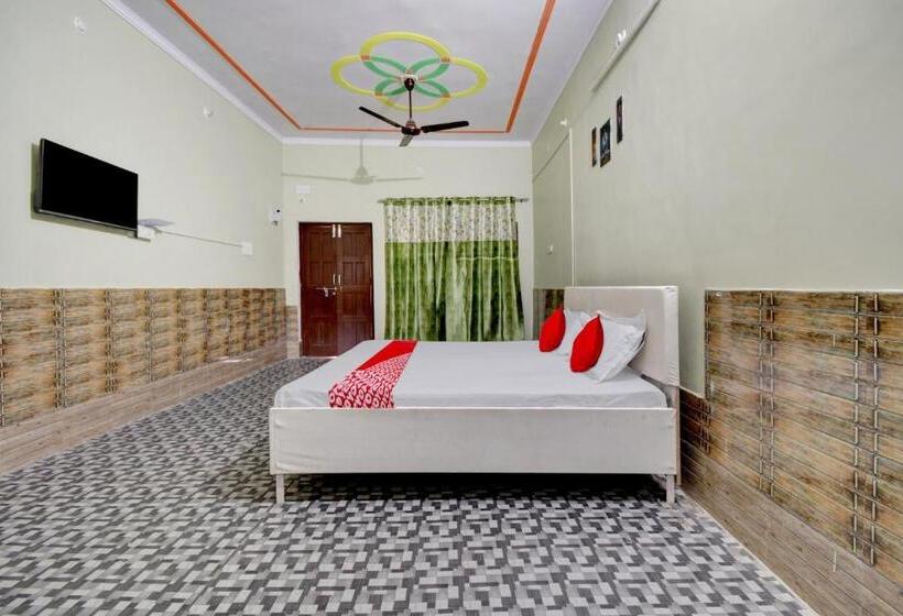 בית מלון כפרי Oyo Flagship Karan Leisure Stay Home