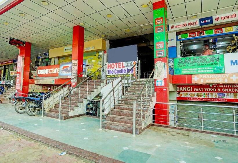 Hotel Oyo Flagship The Castle